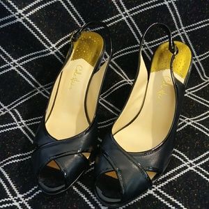 Cole haan nike air black peep toe slingback wedges
